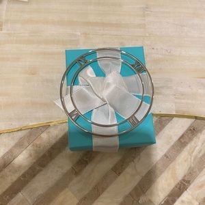 Tiffany & Co Sterling Silver large Atlas Horizontal flat Bangle